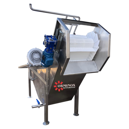 Lavador de frutas com esteira talisca, fabricado em aço inox.