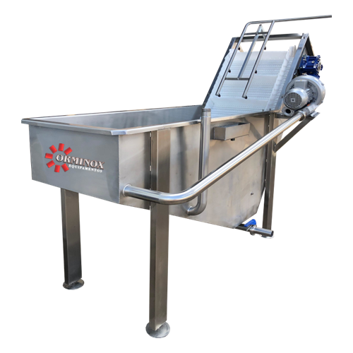 O Lavador de Frutas por borbulhamento em aço inox AISI-304 proporciona limpeza eficiente e delicada, preservando a qualidade dos produtos. Equipado com esteira modular, compressor para movimentação das frutas, esguicho superior, motor com inversor de velocidade e painel de controle, garante alta produtividade, higiene e segurança para a indústria alimentícia.
